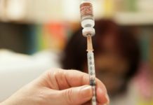 Första denguevaccinet mot godkännande i Europa Denguevaccin