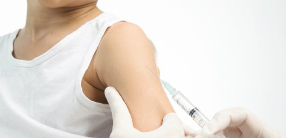 Brett stöd för HPV-vaccin till pojkar