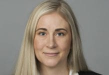 Hon leder arbetet mot falska läkemedel Kristina von Sydow