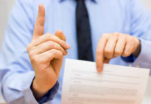 Fälls för reklamliknande doskort med riddare Läkemedelsvärlden