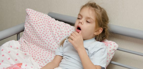 Forskar om nytt vaccin mot kikhosta