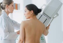 Ny studie eldar på debatten om screening Screening, som mammografi ifrågasätts, av forskare. Foto: Istock