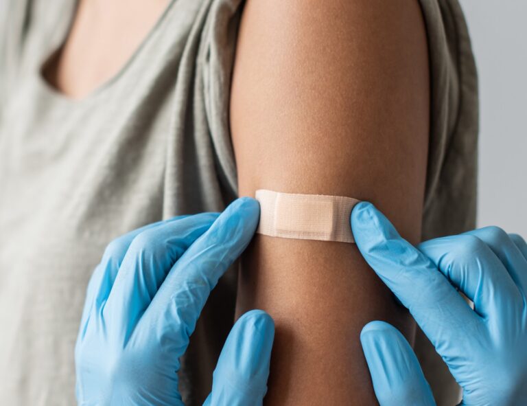 1,6 miljoner européers liv räddade av covidvaccin